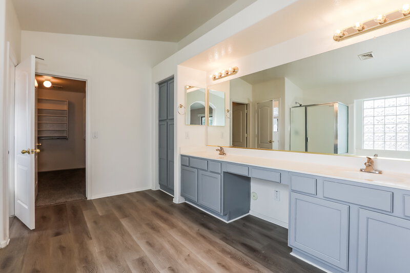 2,735/Mo, 3961 E Simpson Rd Gilbert, AZ 85297 Main Bathroom View