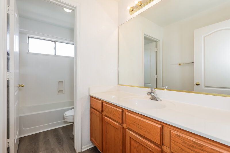 2,735/Mo, 3961 E Simpson Rd Gilbert, AZ 85297 Bathroom View