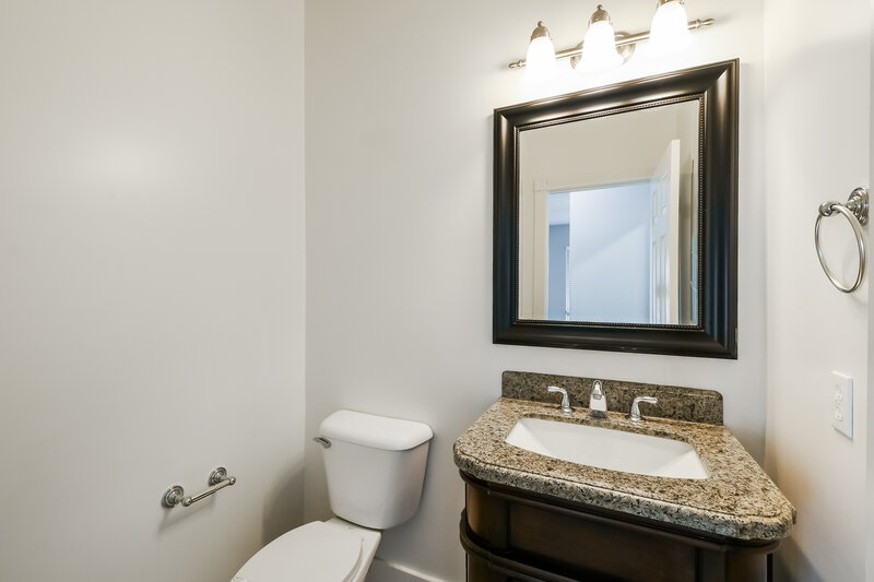 2,690/Mo, 4480 E Sundance Ct Gilbert, AZ 85297 Bathroom View