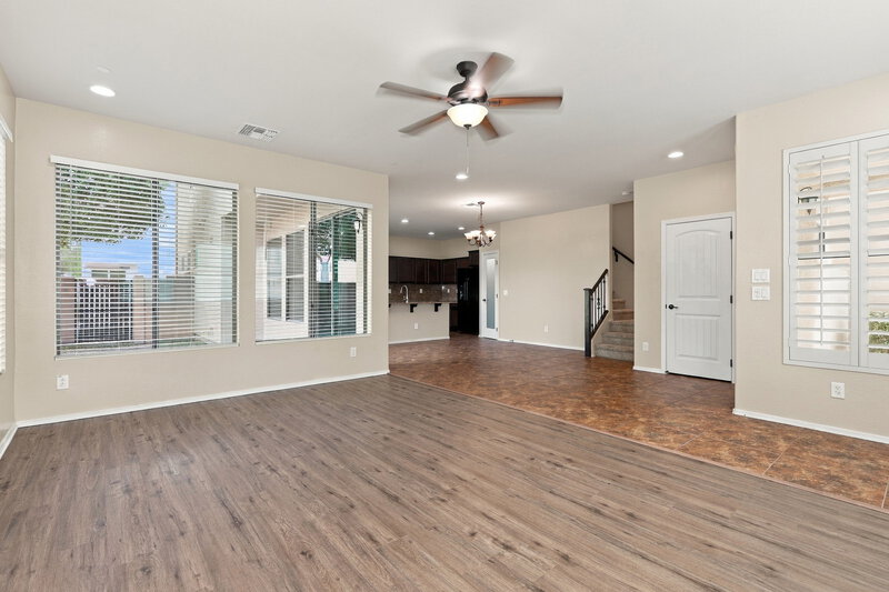 2,685/Mo, 3580 S Ranger Trl Gilbert, AZ 85297 Dining Room View 2