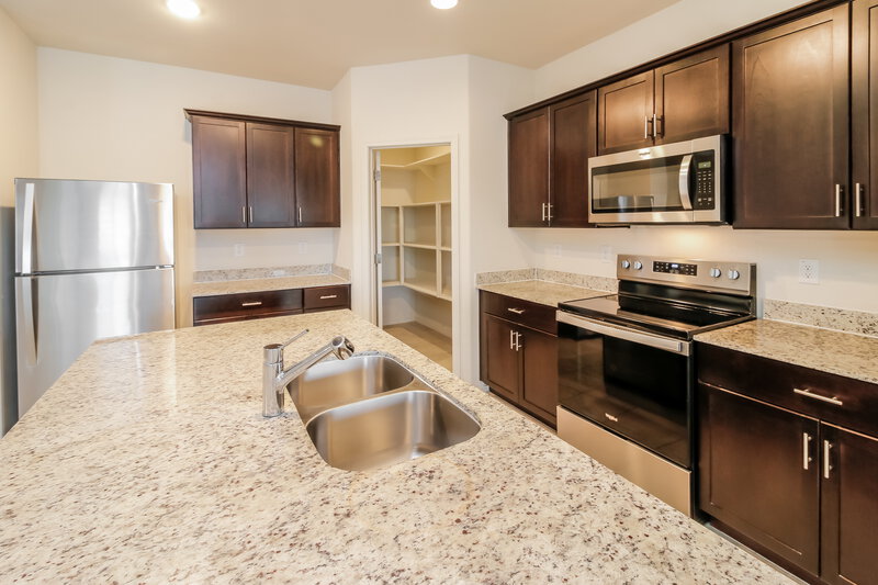 1,955/Mo, 18374 N Acacia Ave Maricopa, AZ 85138 Kitchen View