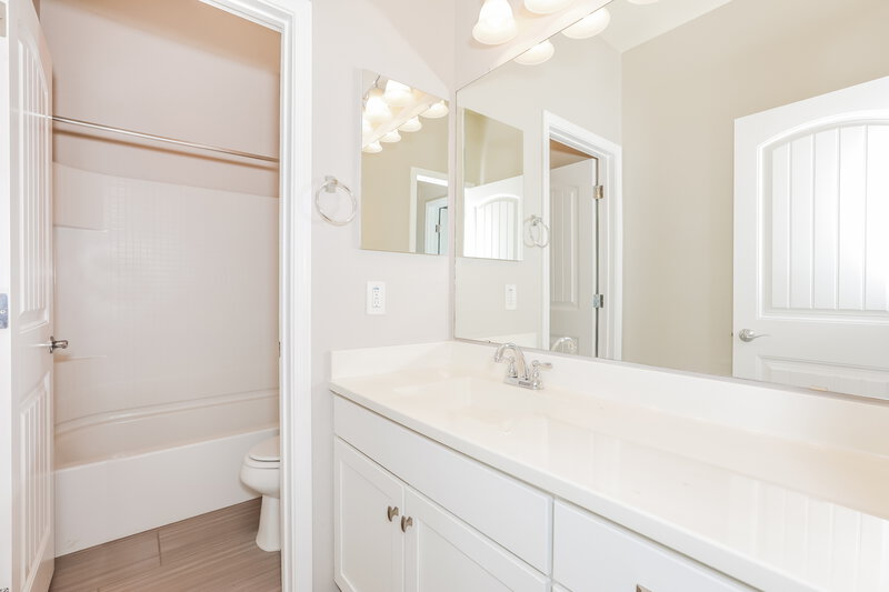 2,885/Mo, 22507 E Munoz St Queen Creek, AZ 85142 Bathroom View