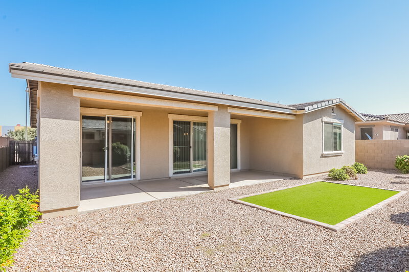 2,885/Mo, 22507 E Munoz St Queen Creek, AZ 85142 Rear View