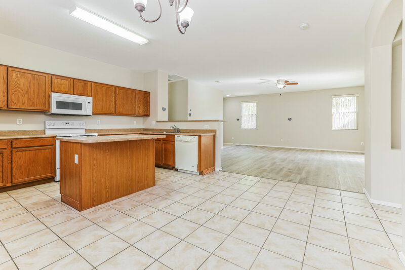 2,210/Mo, 20955 E Desert Hills Blvd Queen Creek, AZ 85142 Kitchen View 2
