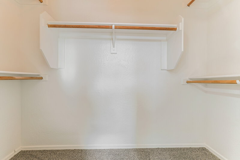 2,210/Mo, 20955 E Desert Hills Blvd Queen Creek, AZ 85142 Walk In Closet View