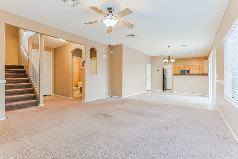 2,160/Mo, 2662 E Waterview Ct Chandler, AZ 85249 Living Room View 2