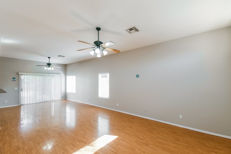 2,020/Mo, 6343 S Nash Way Chandler, AZ 85249 Living Room View