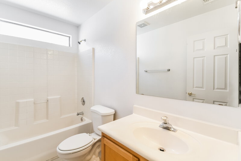 2,020/Mo, 6343 S Nash Way Chandler, AZ 85249 Bathroom View