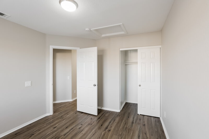 2,340/Mo, 250 W Juniper Ave Unit 67 Gilbert, AZ 85233 Bedroom View 3