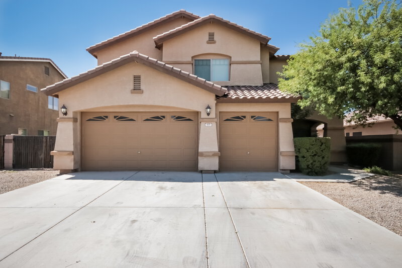 2,605/Mo, 805 E Megan Dr San Tan Valley, AZ 85140 External View