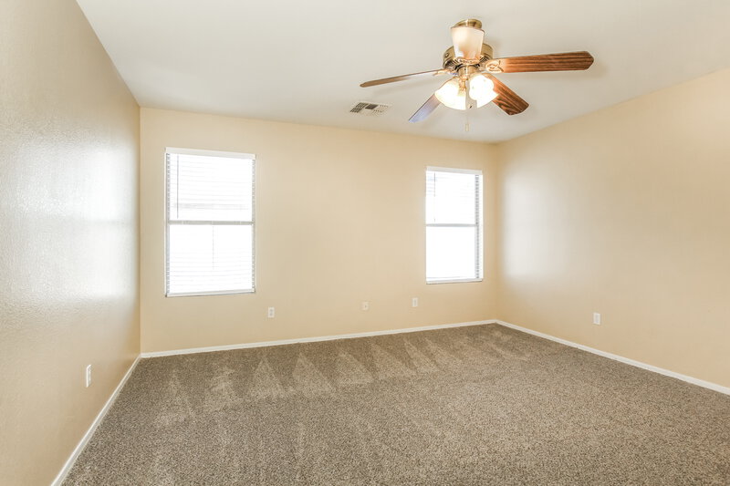 2,635/Mo, 2746 S Southwind Dr Gilbert, AZ 85295 Main Bedroom View