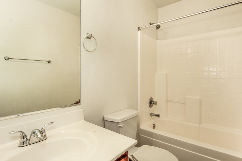 2,635/Mo, 2746 S Southwind Dr Gilbert, AZ 85295 Bathroom View