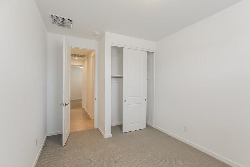 2,355/Mo, 10922 S 56th Ln Laveen, AZ 85339 Bedroomn View