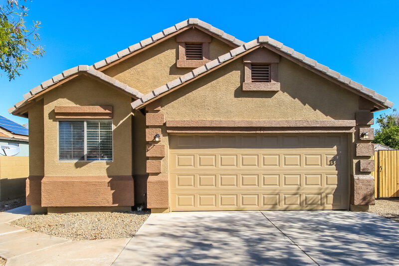 2,220/Mo, 341 N Fresno St Chandler, AZ 85225 External View