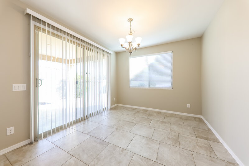 3,135/Mo, 10642 W Anna Ave Peoria, AZ 85383 Dining Room View