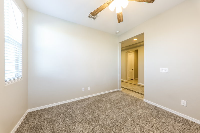 3,135/Mo, 10642 W Anna Ave Peoria, AZ 85383 Bedroom View 4