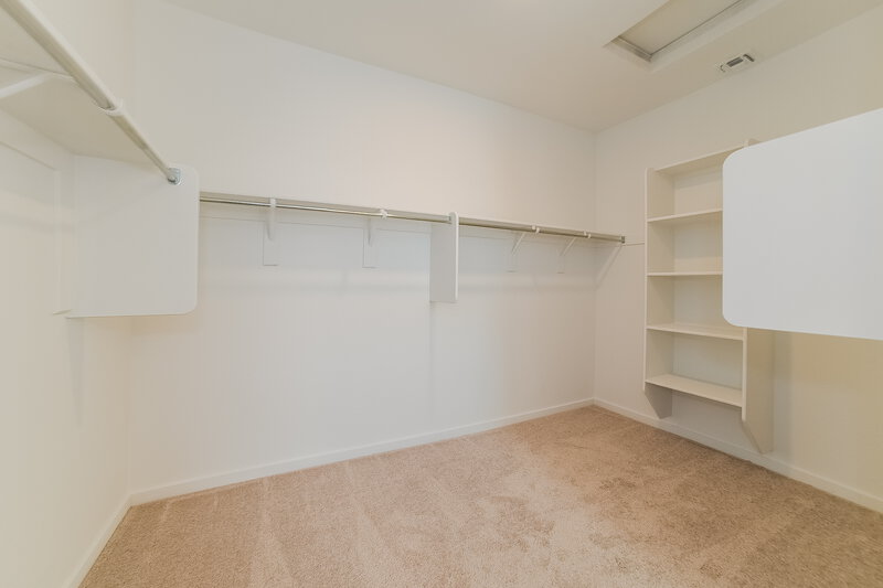 1,980/Mo, 10735 W Chipman Rd Tolleson, AZ 85353 Walk In Closet View