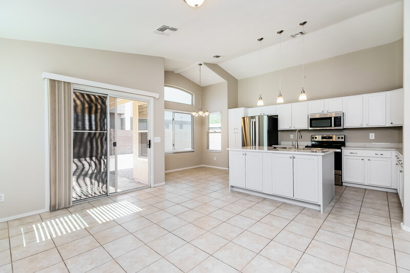 2,215/Mo, 8748 E Crescent Ave Mesa, AZ 85208 Dining Room View