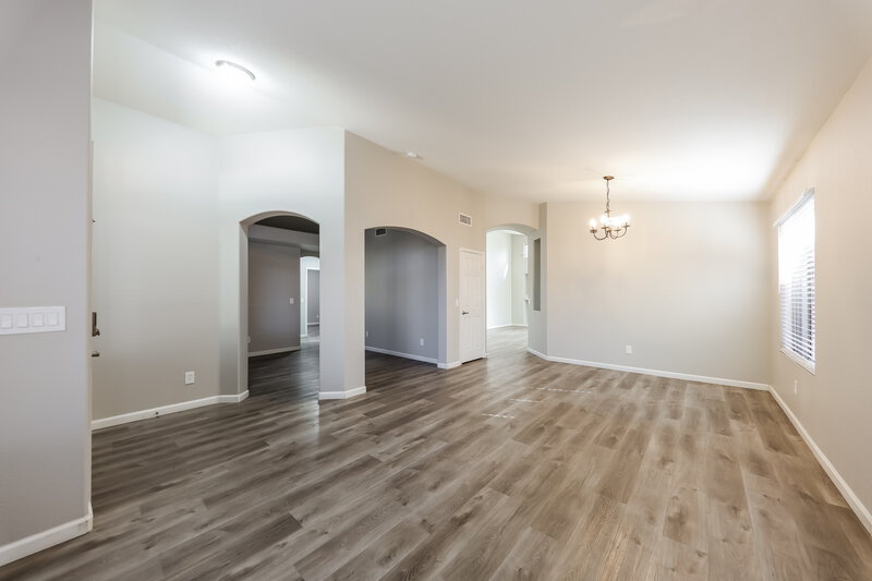 1,975/Mo, 22039 N 107th Dr Sun City, AZ 85373 Living Room View