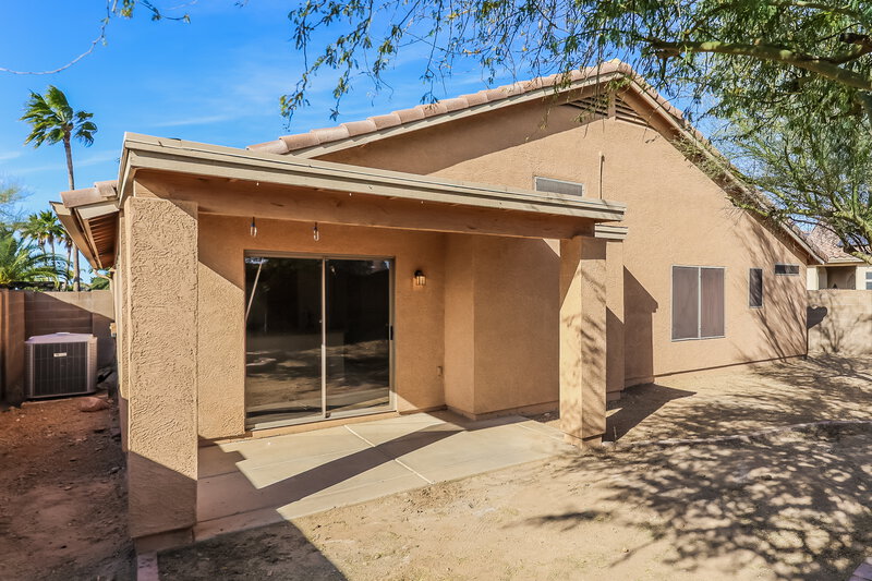 1,975/Mo, 22039 N 107th Dr Sun City, AZ 85373 Rear View