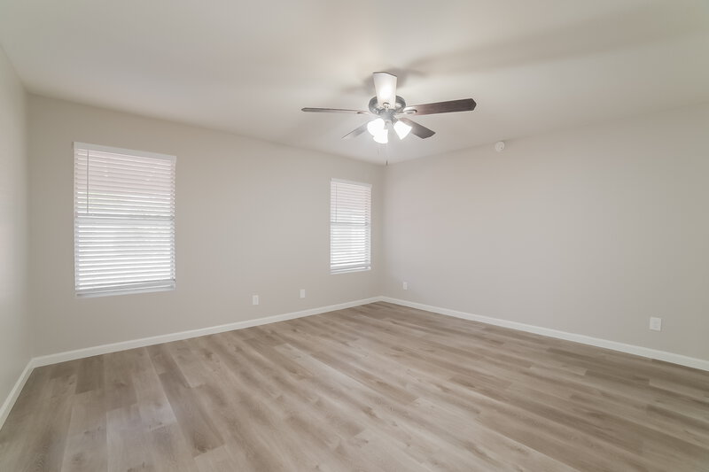 2,500/Mo, 4330 W Camino Vivaz Glendale, AZ 85310 Bedroom View 4