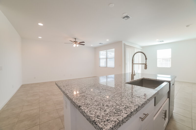 2,170/Mo, 5643 W Walatowa St Laveen, AZ 85339 Kitchen View