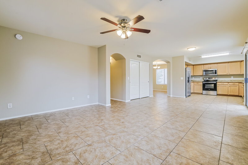 3,670/Mo, 9309 E Oro Ave Mesa, AZ 85212 Living Room View