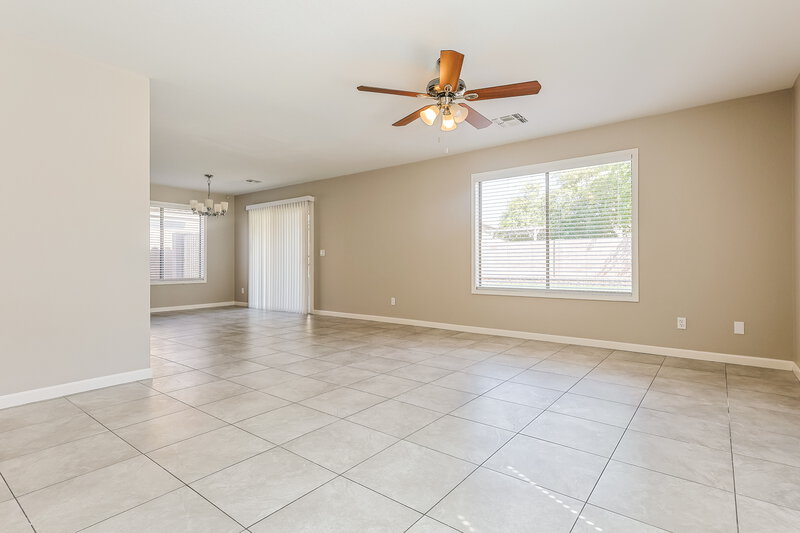 2,270/Mo, 10914 E Wier Ave Mesa, AZ 85208 Living Room View