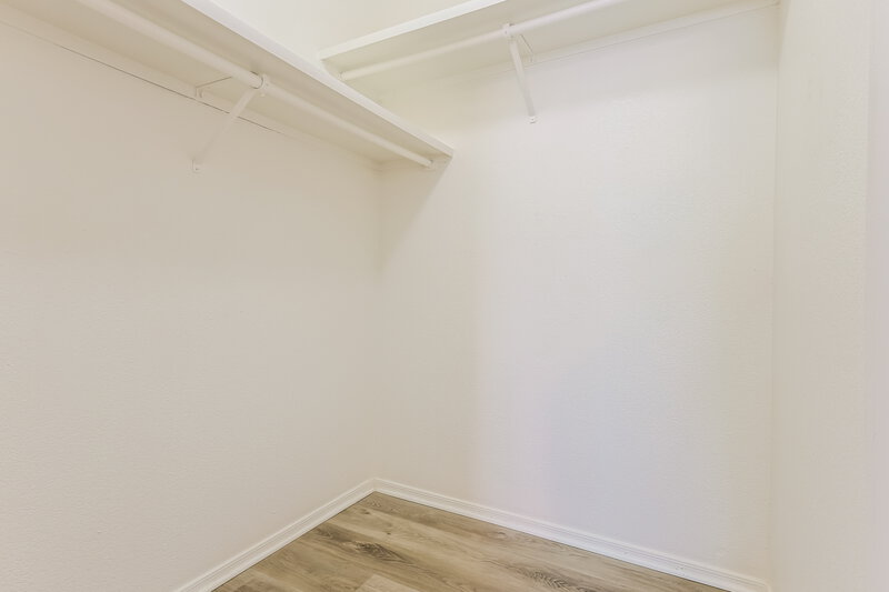 2,270/Mo, 10914 E Wier Ave Mesa, AZ 85208 Walk In Closet View