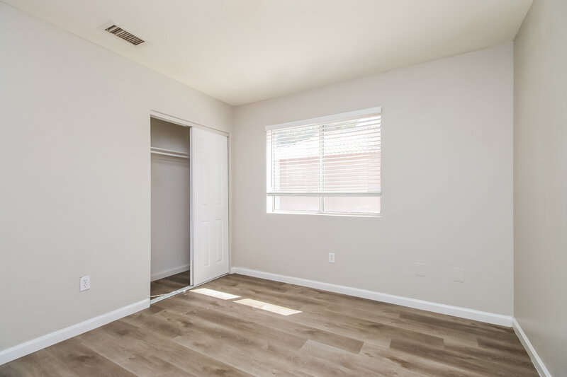 2,315/Mo, 7521 E Laguna Azul Ave Mesa, AZ 85209 Bedroom View