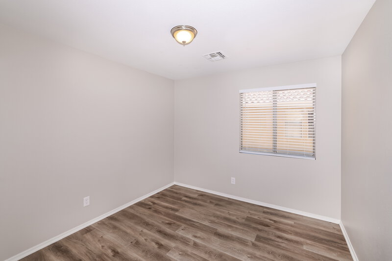 2,305/Mo, 10521 W Robin Ln Peoria, AZ 85383 Bedroom View