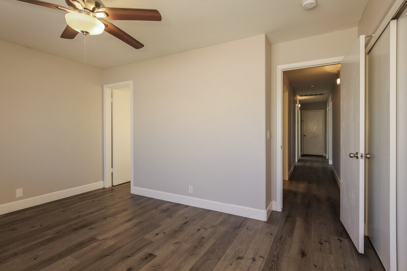 1,660/Mo, 15746 W Young St Surprise, AZ 85374 Main Bedroom View 2