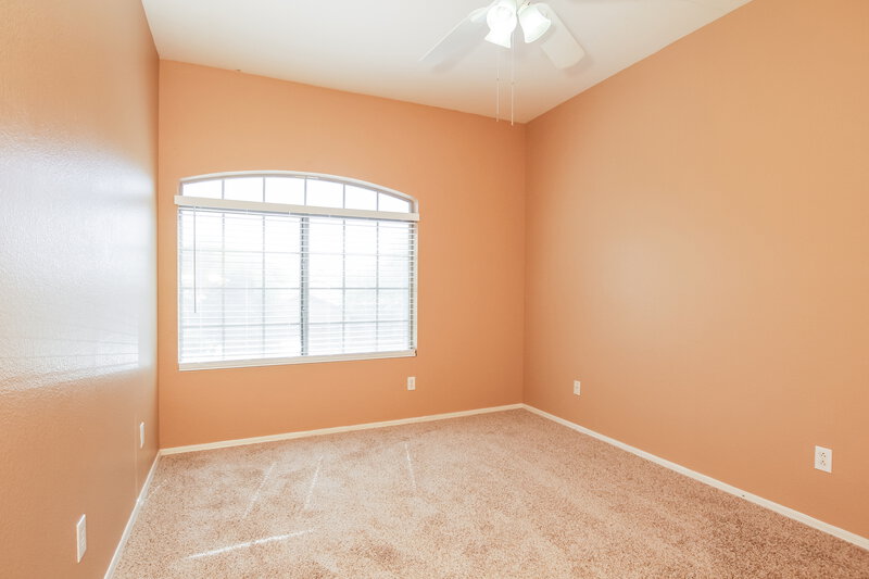 3,115/Mo, 26250 N 42nd St Phoenix, AZ 85050 Bedroom View 3