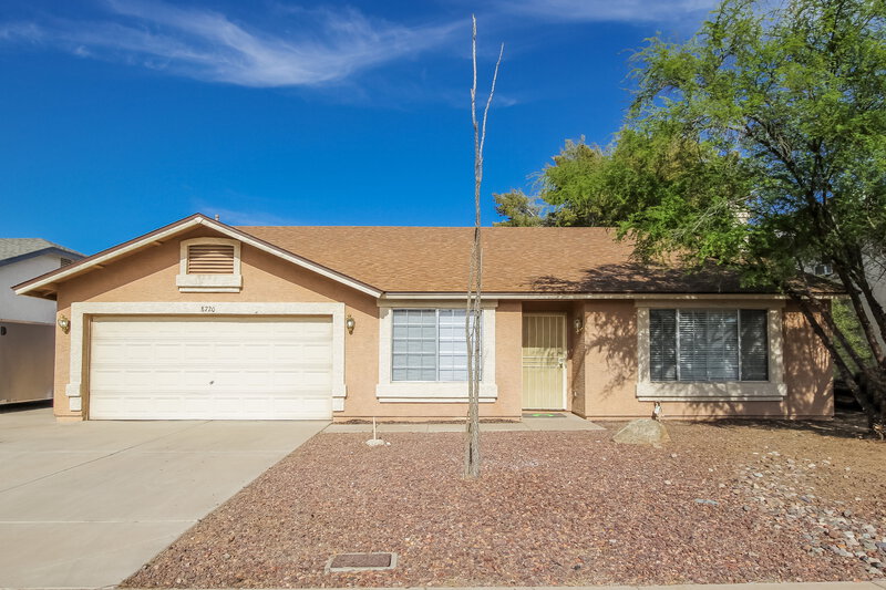 2,390/Mo, 8720 W Tuckey Ln Glendale, AZ 85305 External View