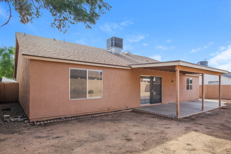 2,390/Mo, 8720 W Tuckey Ln Glendale, AZ 85305 Rear View 2