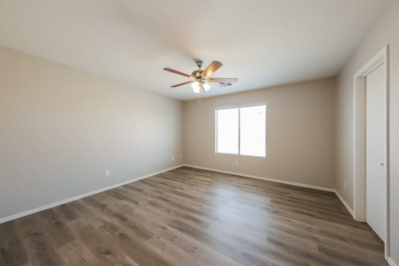 2,115/Mo, 10626 W Papago St Tolleson, AZ 85353 Main Bedroom View