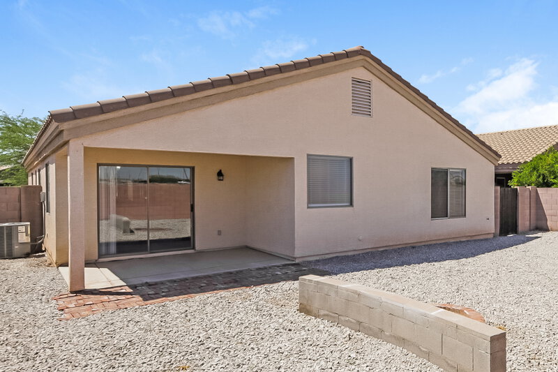 2,115/Mo, 10626 W Papago St Tolleson, AZ 85353 Rear View 2