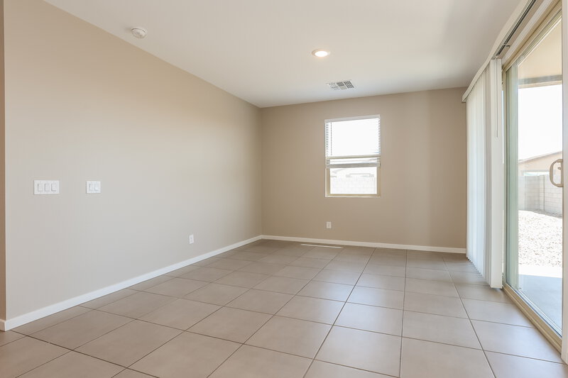2,365/Mo, 5627 W Walatowa St Laveen, AZ 85339 Dining Room View