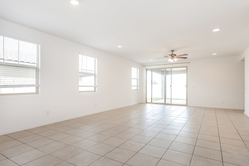 2,310/Mo, 11014 W Luxton Ln Tolleson, AZ 85353 Dining Room View