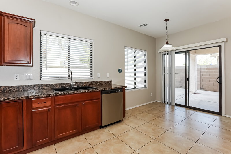 3,170/Mo, 5306 E Carol Ave Mesa, AZ 85206 Kitchen View 2