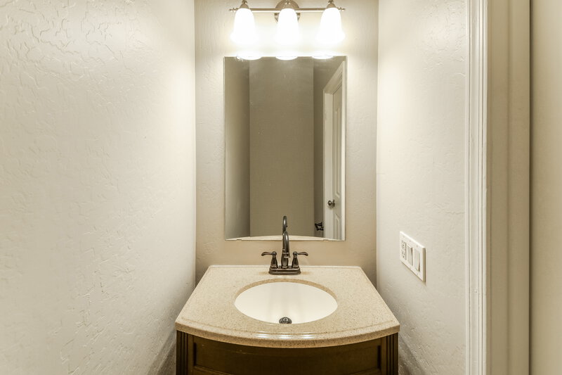 2,100/Mo, 10915 E Verbina Ln Florence, AZ 85132 Powder Room View
