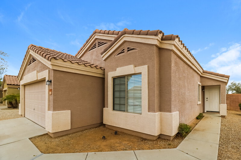 2,005/Mo, 14715 N 124th Ave El Mirage, AZ 85335 Front View