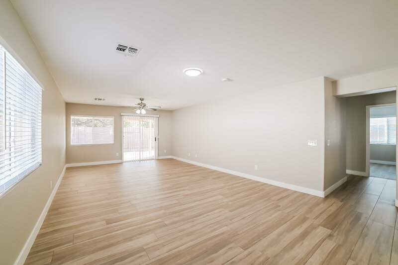 2,270/Mo, 11547 E Camino St Mesa, AZ 85207 Living Room View