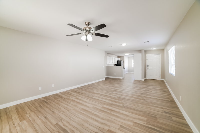 2,270/Mo, 11547 E Camino St Mesa, AZ 85207 Living Room View 2