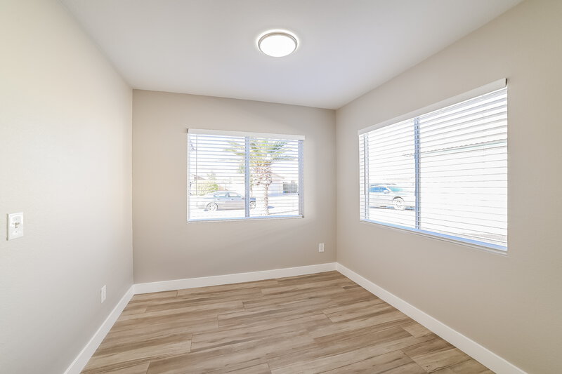 2,270/Mo, 11547 E Camino St Mesa, AZ 85207 Breakfast Nook View