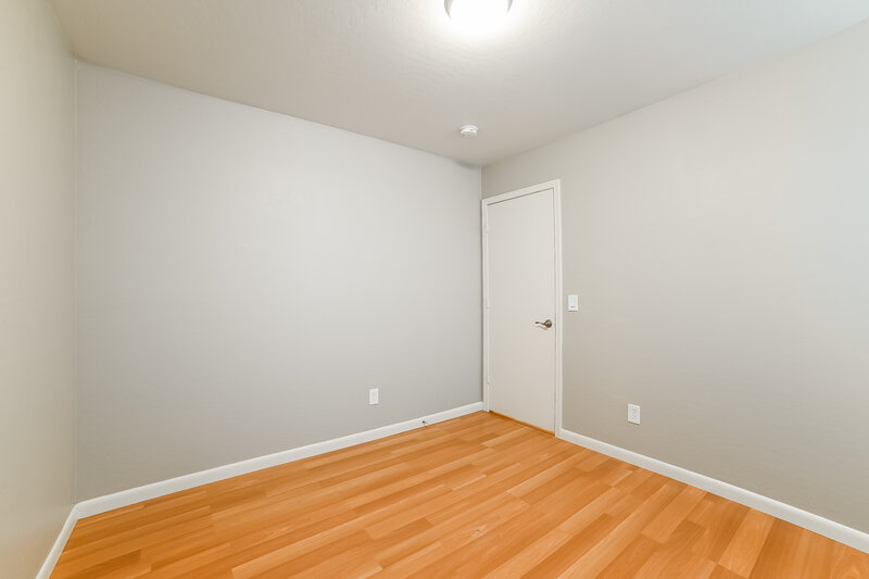 2,320/Mo, 3207 E Kerry Ln Phoenix, AZ 85050 Bedroom View 3