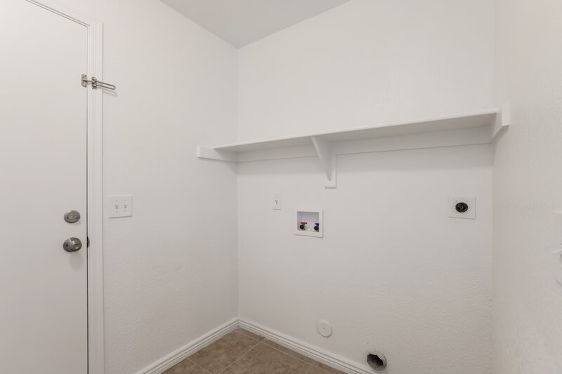 2,510/Mo, 1127 W Folley St Chandler, AZ 85224 Walk In Closet View