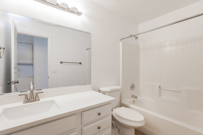 2,510/Mo, 1127 W Folley St Chandler, AZ 85224 Bathroom View