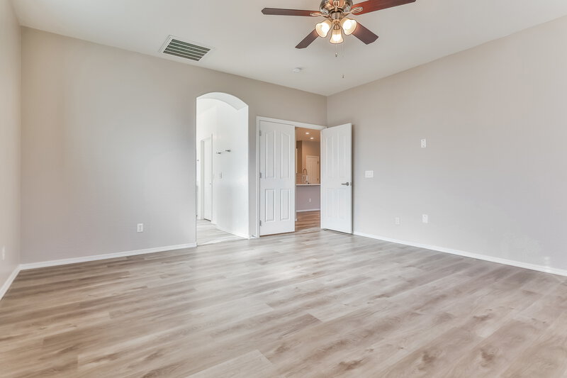 2,475/Mo, 22897 S 214th St Queen Creek, AZ 85142 Main Bedroom View 2