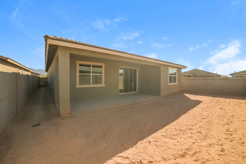 2,440/Mo, 11050 W Marguerite Ave Tolleson, AZ 85353 Rear View